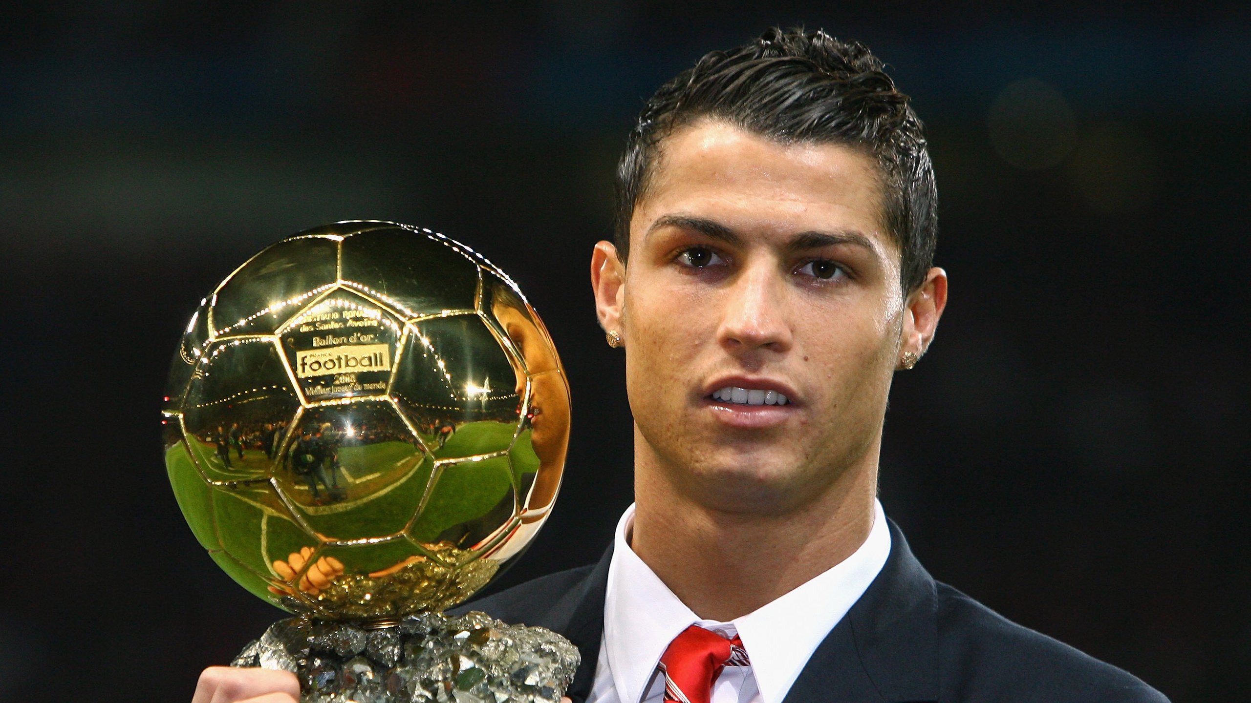 _运动员家庭日：全民家庭共参与_，运动员家属有优待吗